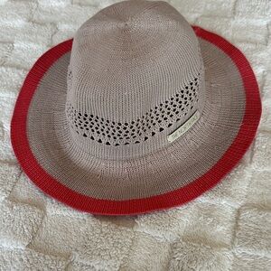 UNISEX The North Face Taupe and Crimson Knit Hat